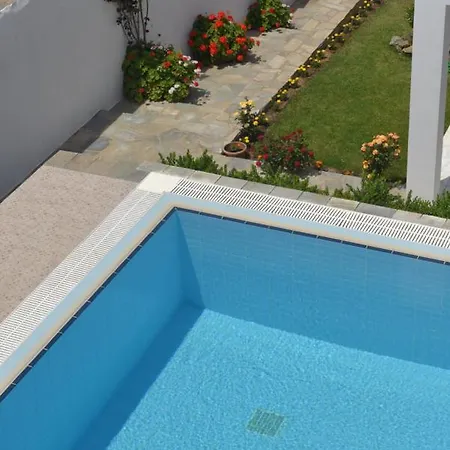 Possidonia Suites * Posidhonía