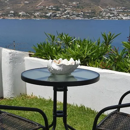 Possidonia Suites * Posidhonía