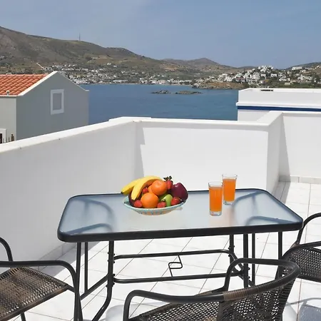 Possidonia Suites * Posidhonía